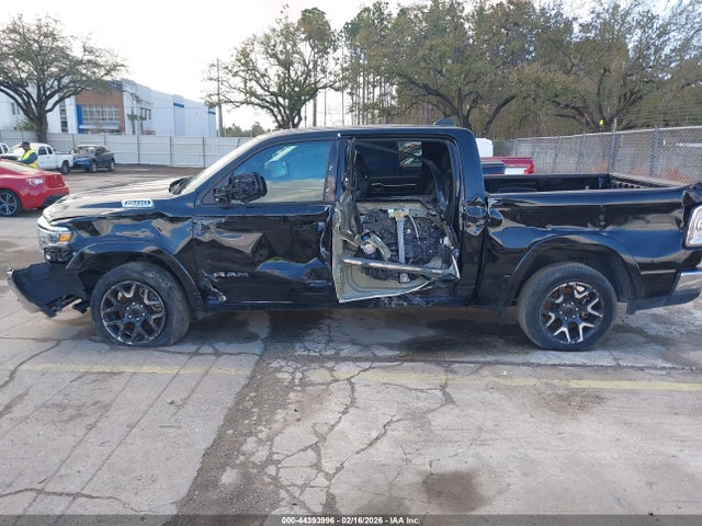 2025 Ram 1500 Laramie  4x4 5'7 Box მანქანა იყიდება აუქციონზე, vin: 1C6SRFJP8SN567423, აუქციონის ნომერი: 44393996