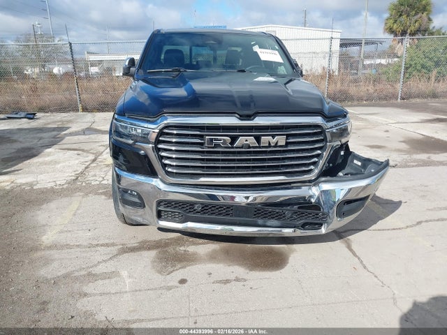 2025 Ram 1500 Laramie  4x4 5'7 Box მანქანა იყიდება აუქციონზე, vin: 1C6SRFJP8SN567423, აუქციონის ნომერი: 44393996