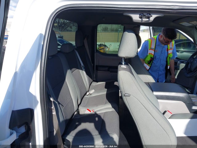 1FTEX1CGXJKF43152 Ford F-150 Xl