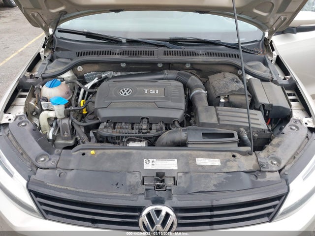 3VWD17AJ5EM279350 Volkswagen Jetta 1.8t Se