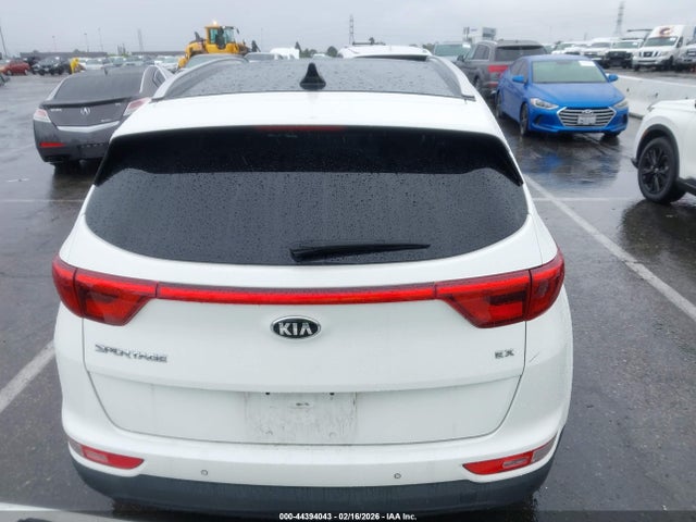 KNDPNCAC6H7254163 KIA Sportage Ex