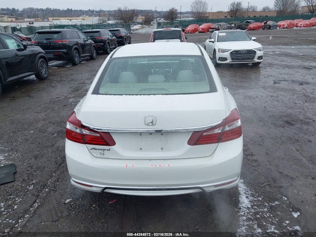 1HGCR2F32HA274341 Honda ACCORD LX