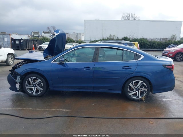 Auction sale of the 2022 Subaru Legacy Limited, vin: 4S3BWAN62N3007225, lot number: 44394085