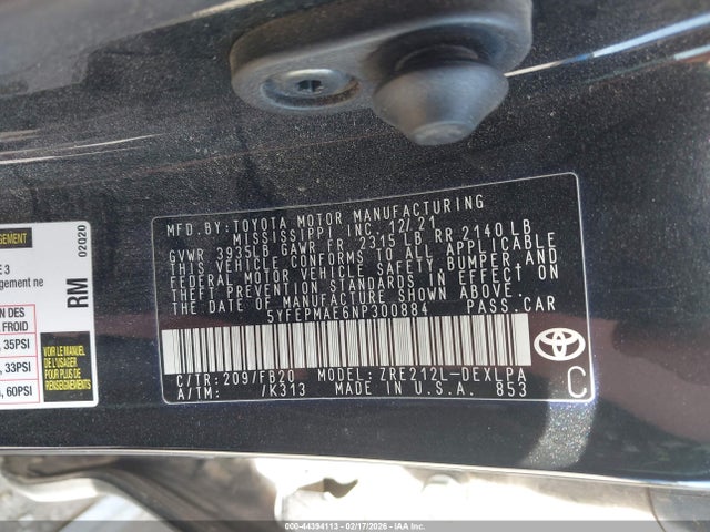 5YFEPMAE6NP300884 Toyota COROLLA LE