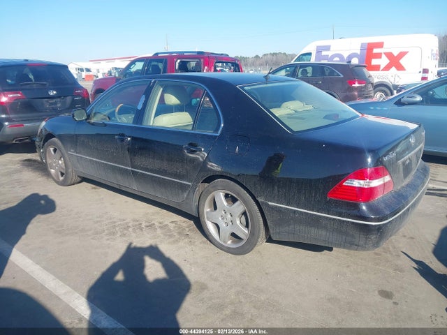 2005 LEXUS LS 430 JTHBN36F155015347 Photo 2