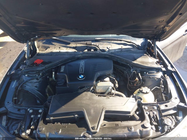 44394136 :رقم المزاد ، WBA3A5C59DF355702 vin ، 2013 Bmw 328i مزاد بيع