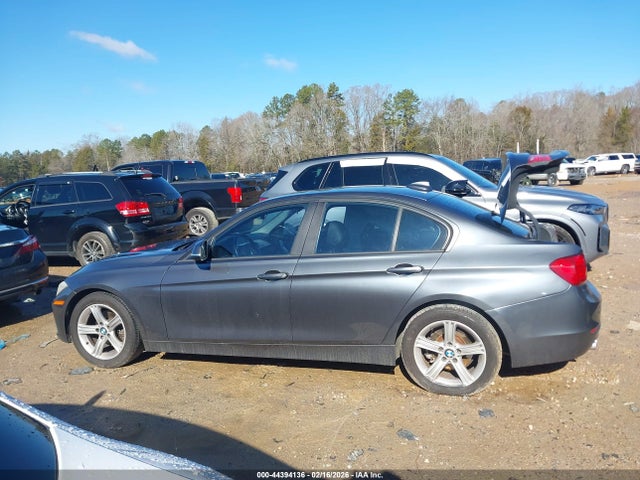 44394136 :رقم المزاد ، WBA3A5C59DF355702 vin ، 2013 Bmw 328i مزاد بيع