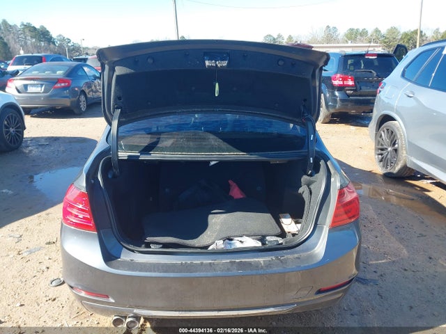 44394136 :رقم المزاد ، WBA3A5C59DF355702 vin ، 2013 Bmw 328i مزاد بيع