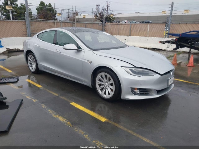 2016 TESLA MODEL S 5YJSA1E11GF148456 Photo 0