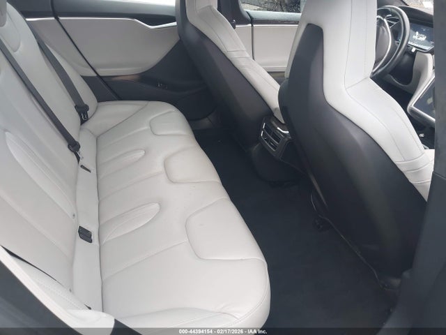 2016 TESLA MODEL S 5YJSA1E11GF148456 Photo 7