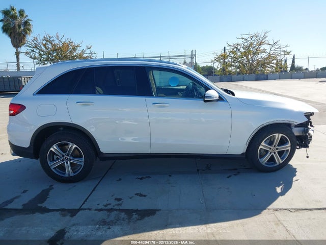 WDC0G4JB8KF575704 Mercedes-Benz GLC 300