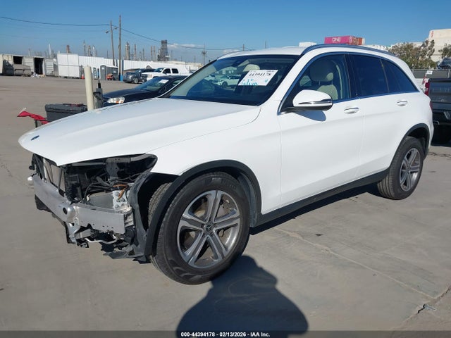 WDC0G4JB8KF575704 Mercedes-Benz GLC 300