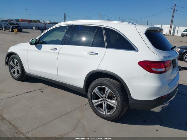 WDC0G4JB8KF575704 Mercedes-Benz GLC 300