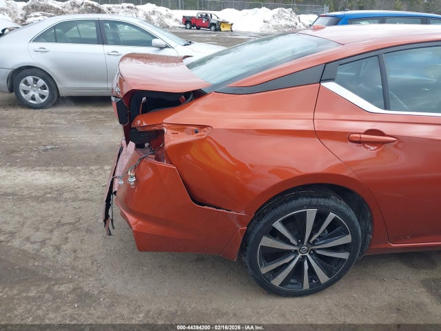 Nissan Altima Sr Intelligent Awd 2022 1N4BL4CW0NN368640 Image 17
