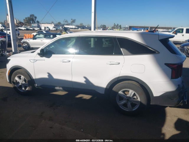 KIA SORENTO LX 2023 5XYRG4LC1PG247046 Image 14