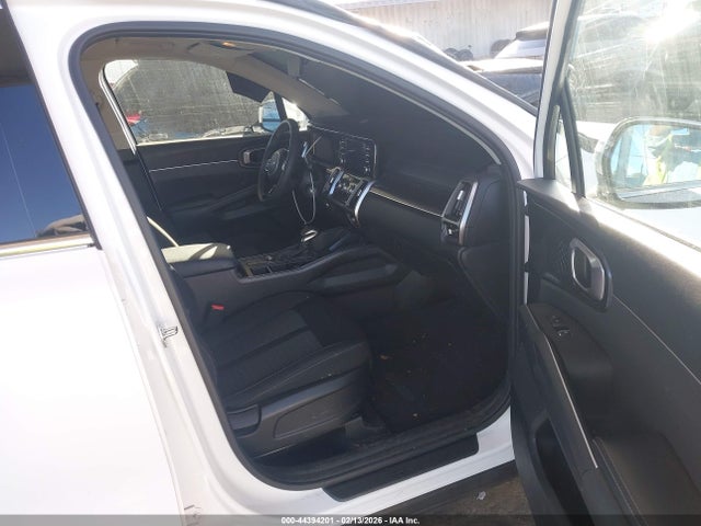 KIA SORENTO LX 2023 5XYRG4LC1PG247046 Image 5