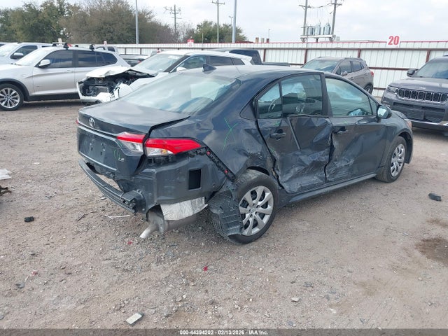 Toyota COROLLA LE 2025 5YFB4MDE4SP296711 Image 4