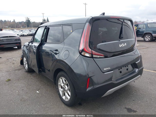 KNDJ23AU9R7909411 KIA SOUL LX