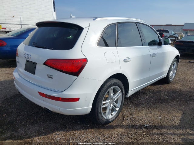 2016 Audi Q5 2.0t Premium მანქანა იყიდება აუქციონზე, vin: WA1L2AFP7GA019547, აუქციონის ნომერი: 44394211