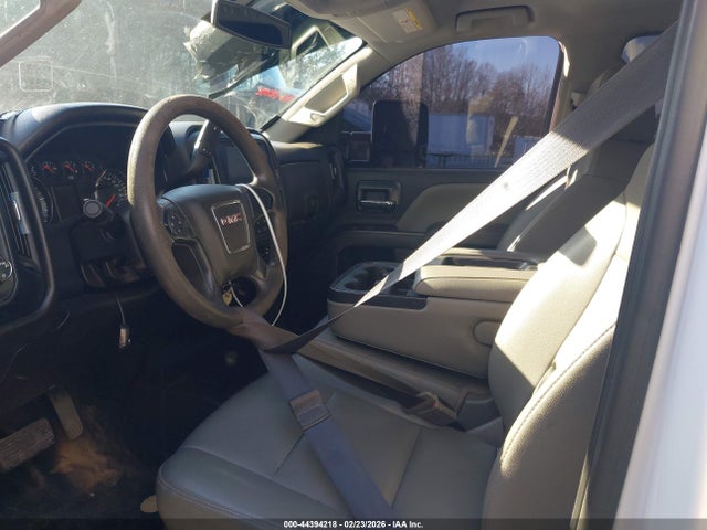 Продаж на аукціоні авто 2019 Gmc Sierra 3500hd, vin: 1GT42TCY3KF218755, номер лоту: 44394218