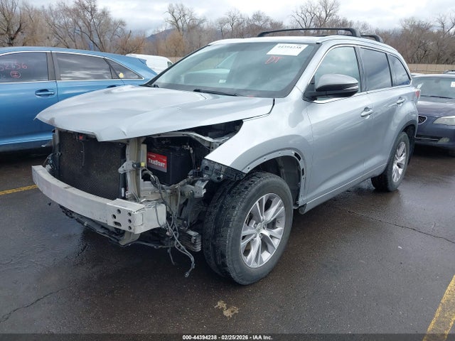 5TDJKRFH2FS224120 Toyota Highlander Xle V6
