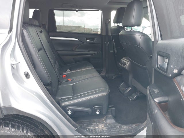 5TDJKRFH2FS224120 Toyota Highlander Xle V6
