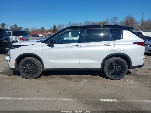 Продаж на аукціоні авто 2024 Mitsubishi Outlander Sel Black Edition S-awc, vin: JA4J4WA8XRZ064940, номер лоту: 44394239