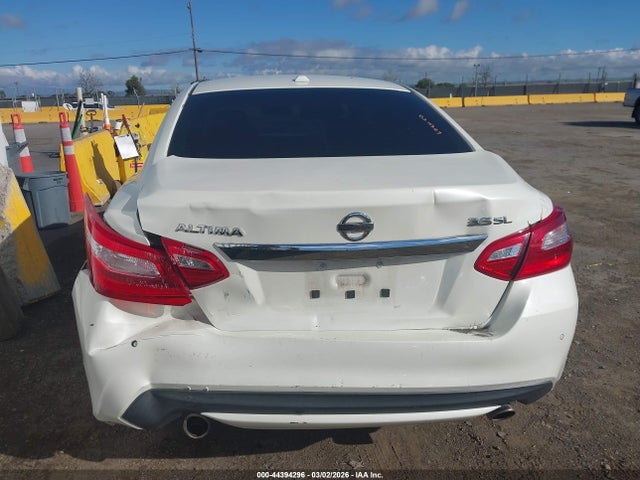 1N4BL3AP9GC137661 Nissan Altima 3.5 Sl