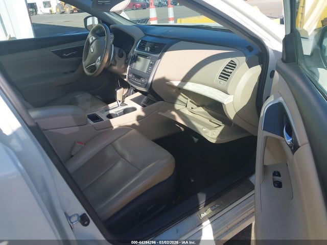 1N4BL3AP9GC137661 Nissan Altima 3.5 Sl