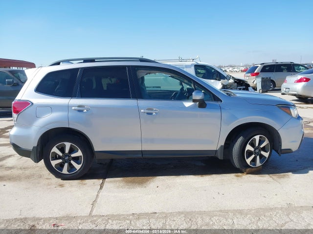 44394306 :رقم المزاد ، JF2SJAJC6HH548104 vin ، 2017 Subaru Forester 2.5i Limited مزاد بيع