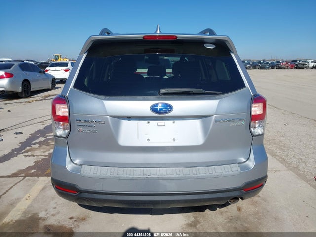 44394306 :رقم المزاد ، JF2SJAJC6HH548104 vin ، 2017 Subaru Forester 2.5i Limited مزاد بيع