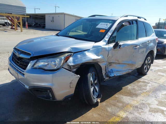 2017 SUBARU FORESTER JF2SJAJC6HH548104 Photo 1