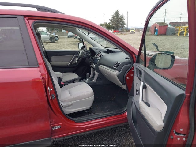 Subaru Forester 2.5i Premium 2016 JF2SJADC1GH411307 Image 5