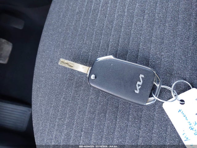 44394328 :رقم المزاد ، KNDJ23AU2M7795650 vin ، 2021 Kia Soul S مزاد بيع