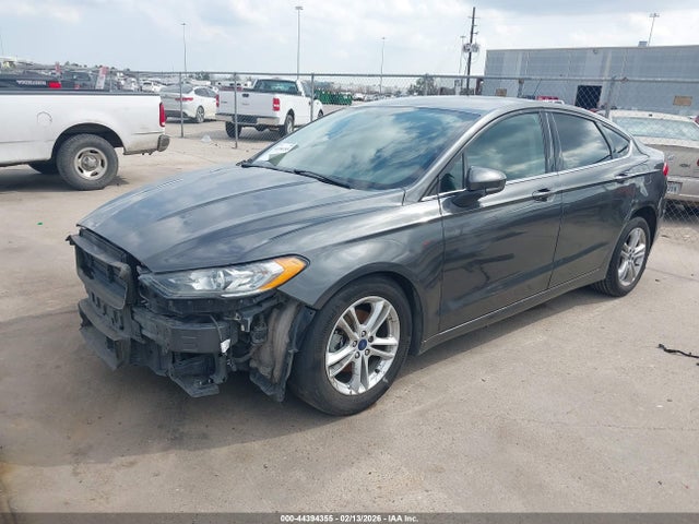 Ford FUSION SE 2018 3FA6P0H77JR221173 Image 2