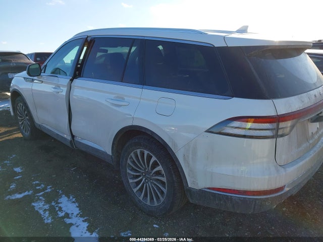 Lincoln Aviator Standard 2023 5LM5J6XC2PGL26625 Image 14