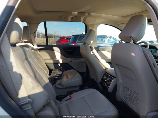 Lincoln Aviator Standard 2023 5LM5J6XC2PGL26625 Image 8