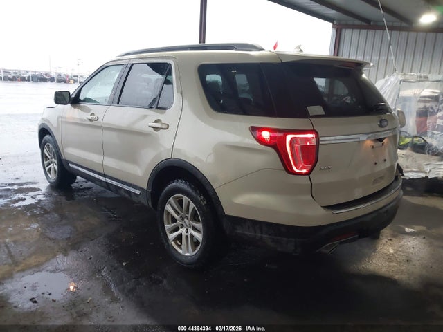 1FM5K8D84JGB44752 Ford EXPLORER XLT
