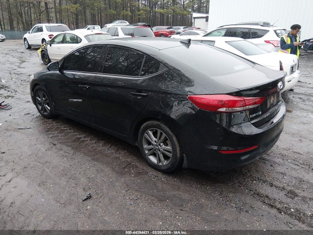 2018 HYUNDAI ELANTRA 5NPD84LF6JH276348 Photo 2