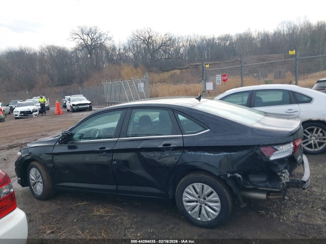 Продаж на аукціоні авто 2019 Volkswagen Jetta 1.4t R-line/1.4t S/1.4t Se, vin: 3VWC57BUXKM132719, номер лоту: 44394435