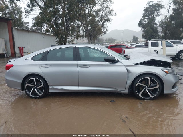 1HGCV1F38NA123909 Honda Accord Sport