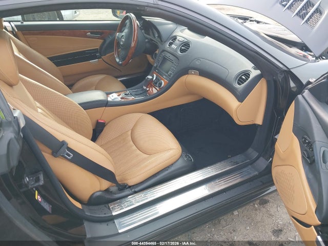 2011 MERCEDES-BENZ SL 550 WDBSK7BA6BF161856 Photo 4