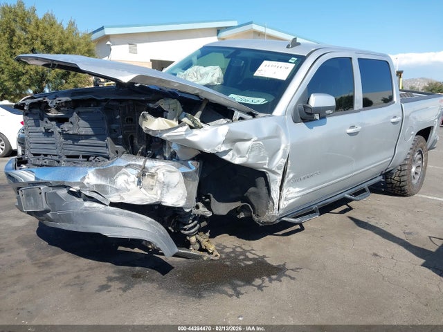 3GCUKREC4JG329896 Chevrolet Silverado 1500 1lt