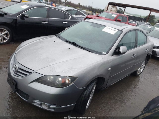 2004 MAZDA MAZDA3 JM1BK323041101311 Photo 1