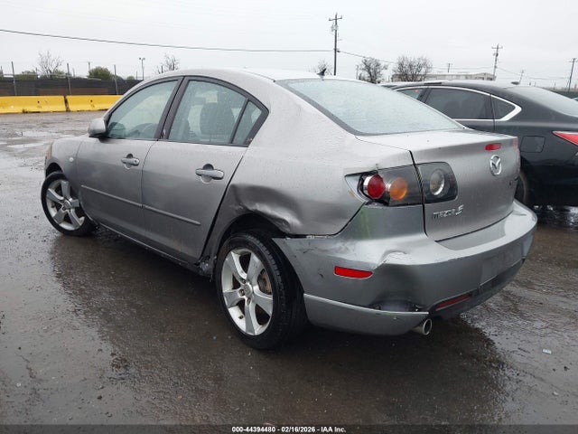 2004 MAZDA MAZDA3 JM1BK323041101311 Photo 2