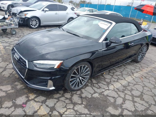 2020 AUDI A5 CABRIOLET WAUWNGF55LN004377 Photo 1