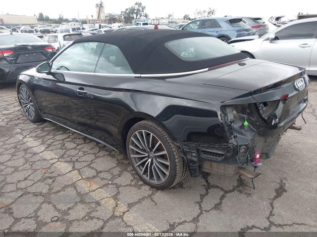 2020 AUDI A5 CABRIOLET WAUWNGF55LN004377 Photo 2