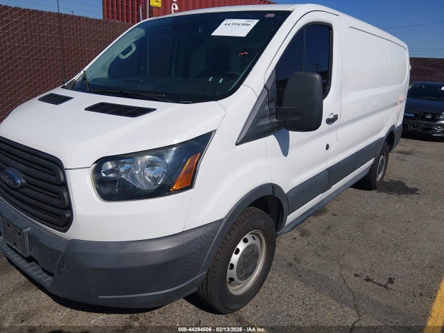 1FTYR1YM5JKB16192 Ford Transit-250