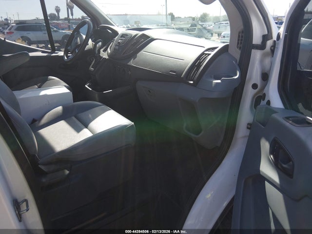 1FTYR1YM5JKB16192 Ford Transit-250