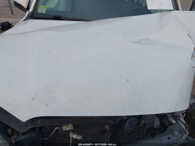 JTEBU5JR5K5668000 Toyota 4RUNNER SR5